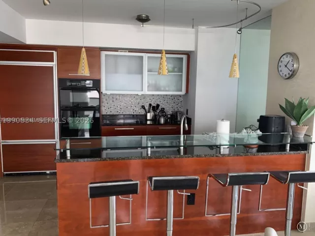 2-bedroom condo for rent in Hallandale Beach - 1830 S Ocean Drive 4608 - MondialRealty