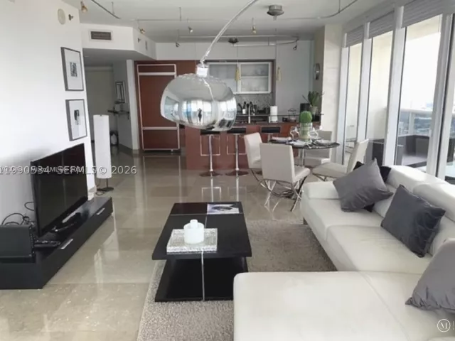 2-bedroom condo for rent in Hallandale Beach - 1830 S Ocean Drive 4608 - MondialRealty