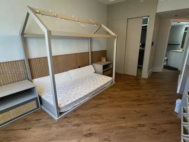 3-bedroom condo for sale in Aventura - 20000 E Country Club Dr 1016 - MondialRealty