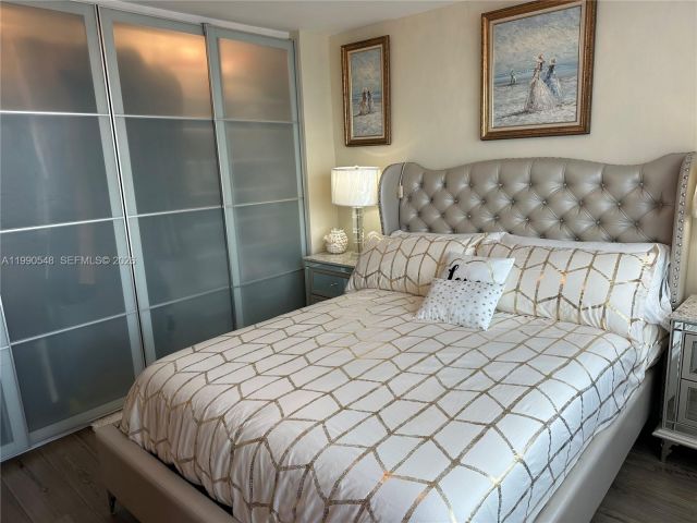 Apartment for rent  Unit #1431 - photo 7533082