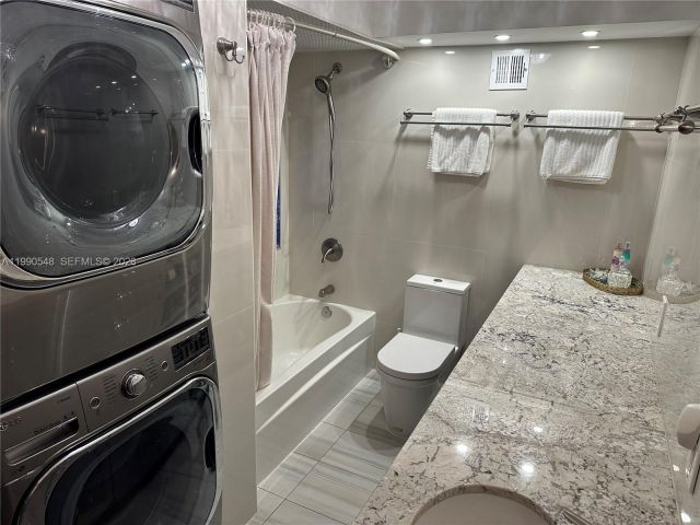 Apartment for rent  Unit #1431 - photo 7533085