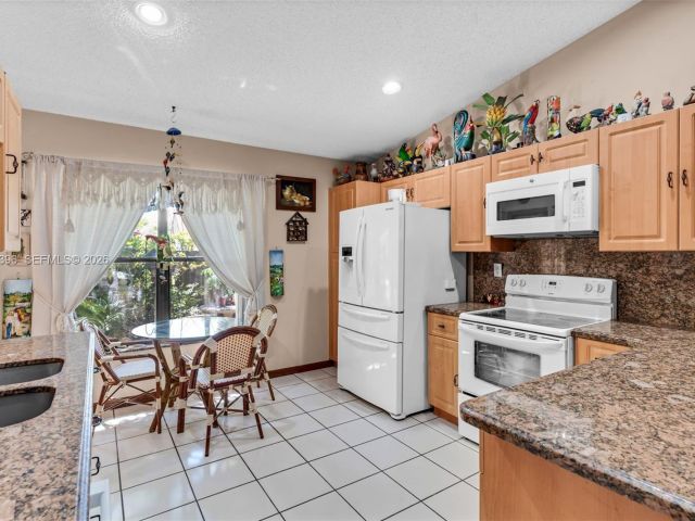 Home for sale at 15012 SW 45th Ln - photo 7532728