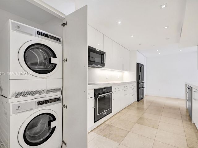 Apartment for rent  Unit #504 - photo 7533591