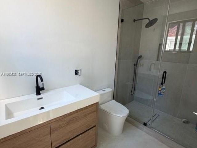 Home for sale at 2800 SW 38th Ct - photo 7532623