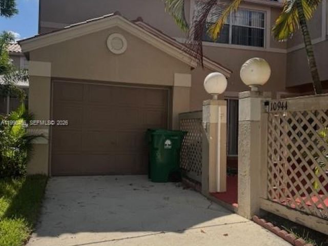 Home for sale at 10944 Neptune Dr - photo 7532484