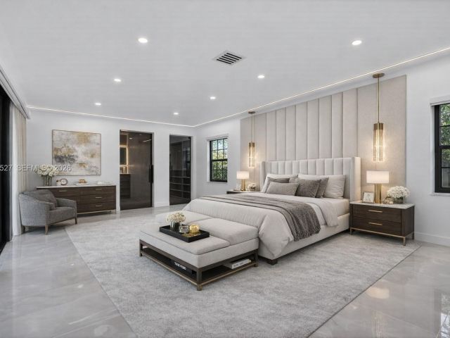 Home for rent at 607 Layne Blvd - photo 7532588