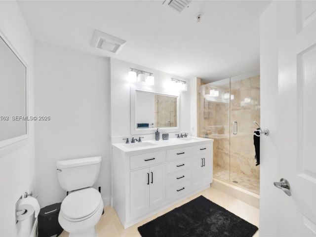 Apartment for sale  Unit #2705 - photo 7534133