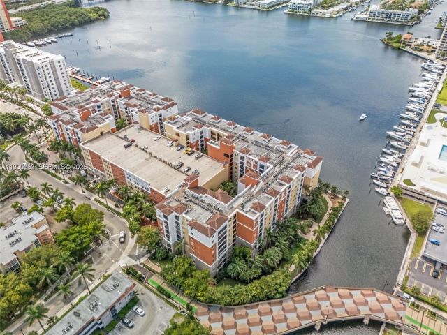 Apartment for sale  Unit #2705 - photo 7534136