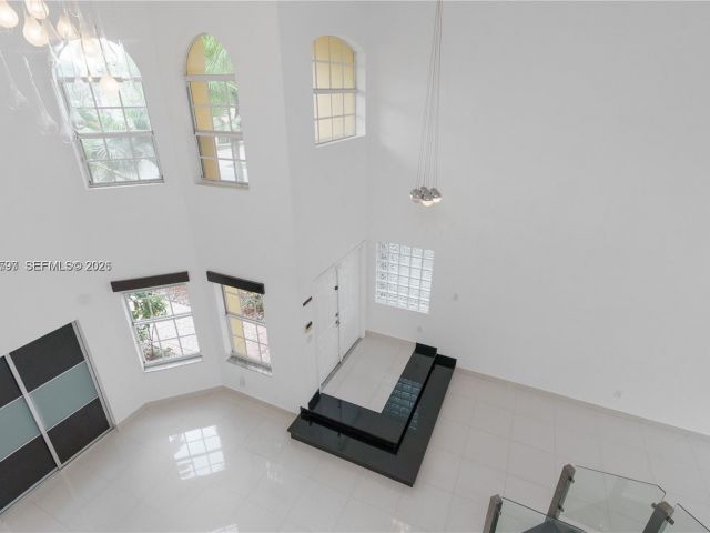 Home for rent at 7333 NW 108th CT - photo 7533812