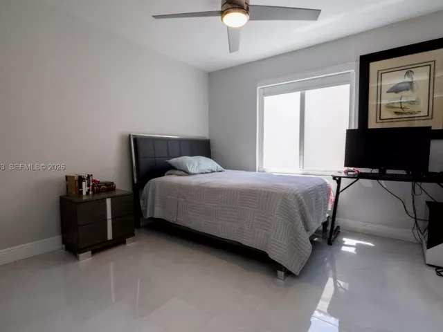 4-bedroom home for sale in Miami - 8172 SW 163rd Ct - MondialRealty