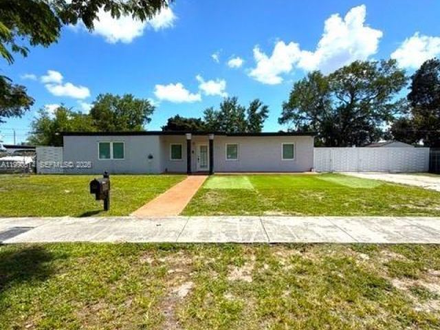 Home for sale at 15825 E Bunche Park Dr - photo 7534543