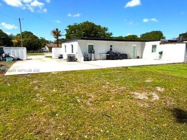 Home for sale at 15825 E Bunche Park Dr - photo 7534550