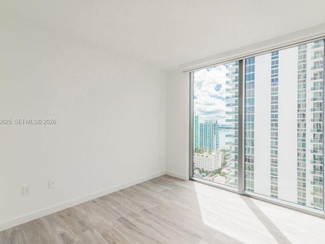 Apartment for rent  Unit #2508 - photo 7534406