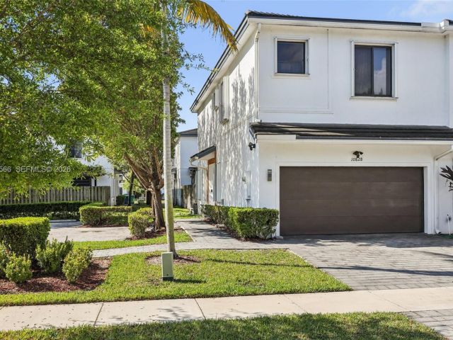 Home for sale at 10828 SW 235 St - photo 7533626