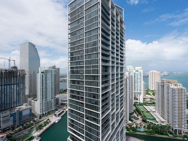 Apartment for sale  Unit #4110 - photo 7533972