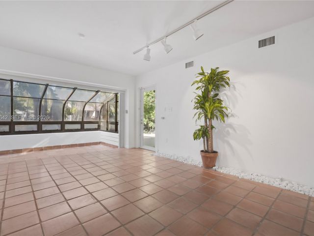 Home for rent at 1845 Daytonia Rd - photo 7533456