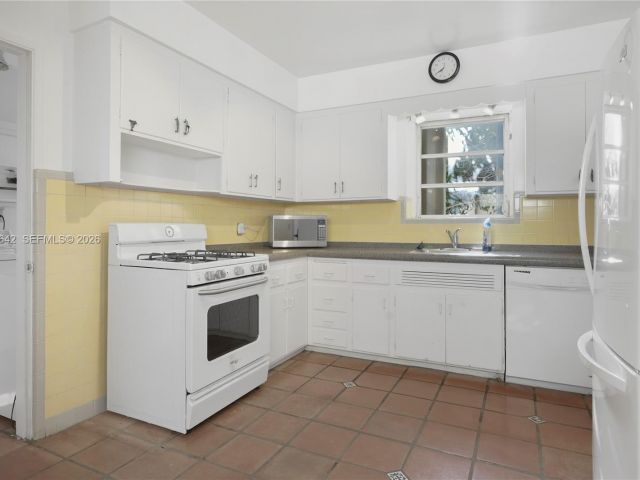 Home for rent at 1845 Daytonia Rd - photo 7533464