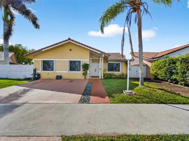 Home for sale at 14446 SW 96th Ter - photo 7533392