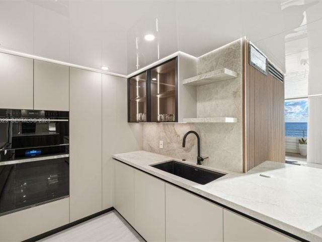 Apartment for rent  Unit #16H - photo 7533131