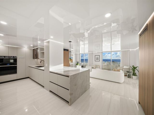 Apartment for rent  Unit #16H - photo 7533132