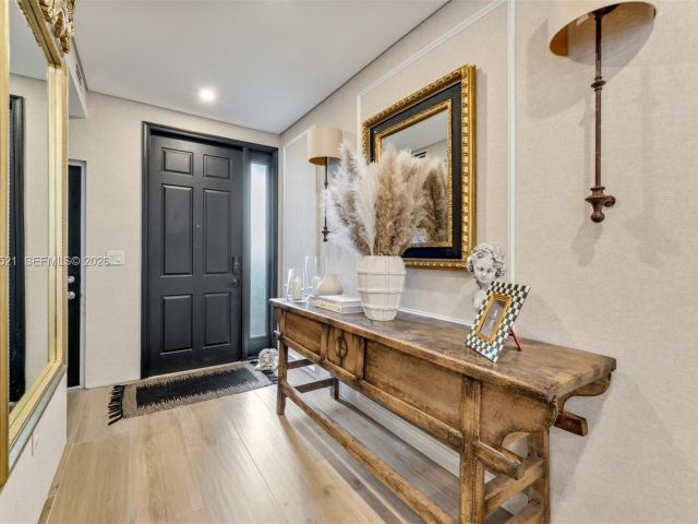 Home for sale at 3028 NE Quayside Ln 34 - photo 7533414