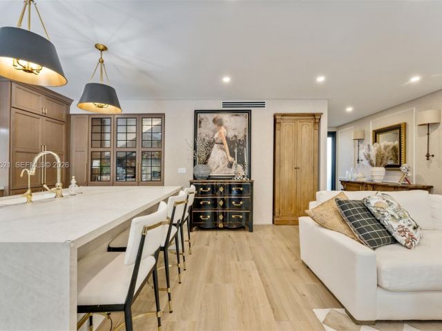 Home for sale at 3028 NE Quayside Ln 34 - photo 7533423