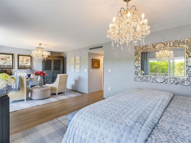 Home for sale at 3028 NE Quayside Ln 34 - photo 7533429