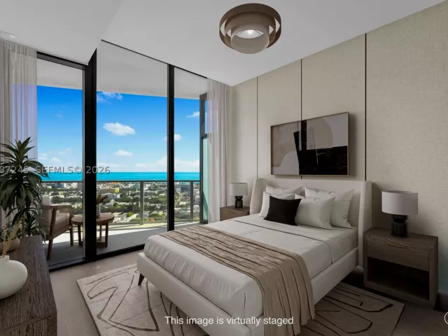 2-bedroom condo for sale in Miami Beach - 500 Alton Rd 2402 - MondialRealty