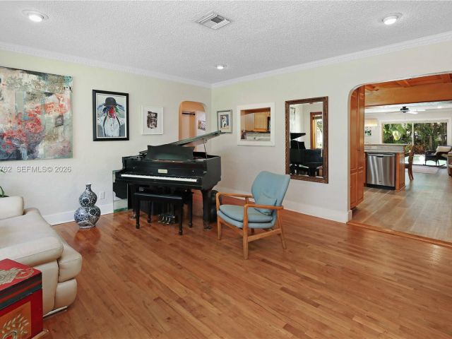 Home for sale at 1410 Fletcher St - photo 7533475