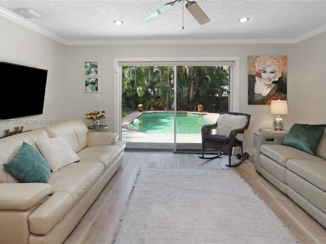 Home for sale at 1410 Fletcher St - photo 7533483