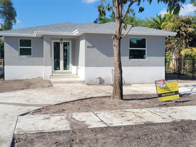 Home for sale at 6237 Lincoln St - photo 7532797