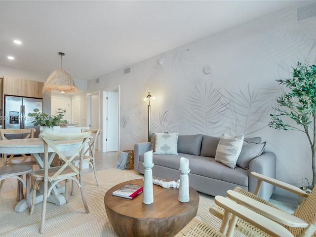 Apartment for sale  Unit #N-911 - photo 7534811