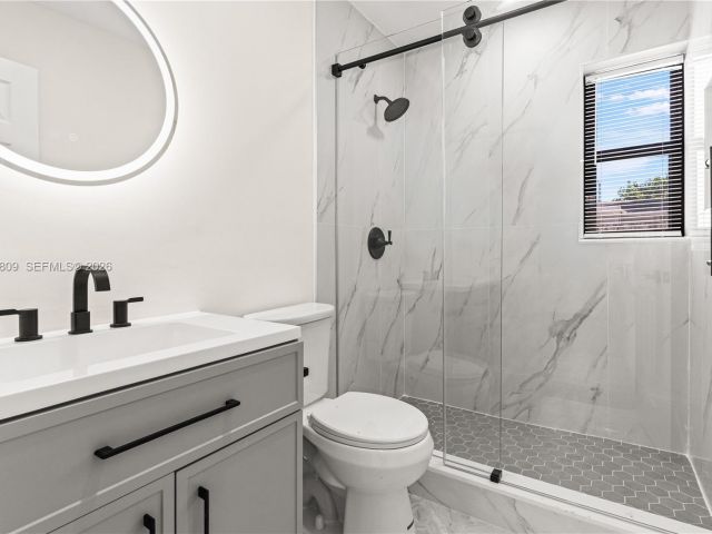 3-bedroom home for sale in Delray Beach - 328 SW 11th Ave - MondialRealty