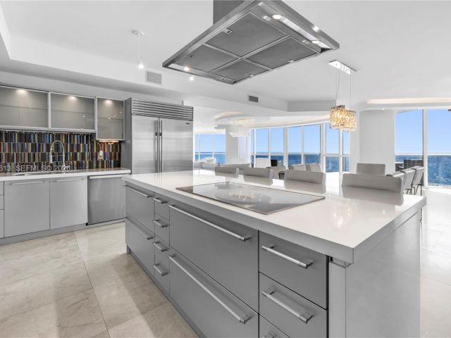 Apartment for sale  Unit #1209 - photo 7534528