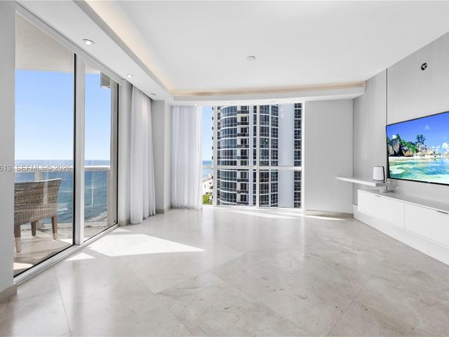 Apartment for sale  Unit #1209 - photo 7534534