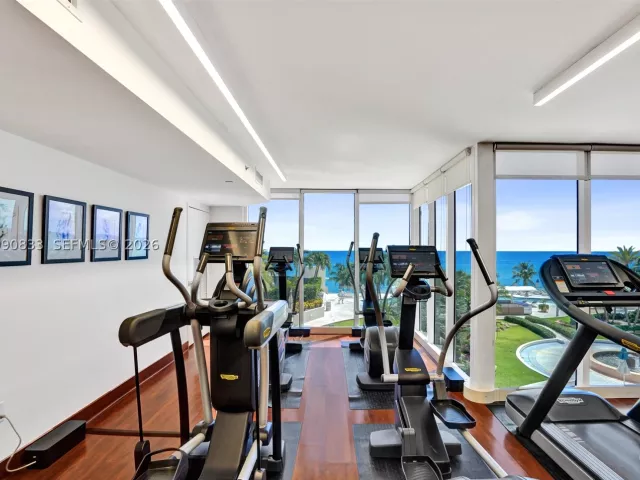 3-bedroom condo for sale in Sunny Isles Beach - 19111 Collins Ave 2101 - MondialRealty