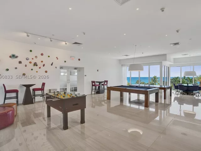 3-bedroom condo for sale in Sunny Isles Beach - 19111 Collins Ave 2101 - MondialRealty