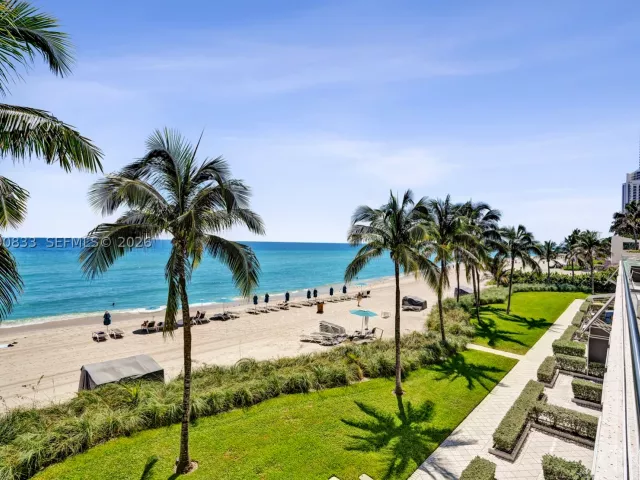 3-bedroom condo for sale in Sunny Isles Beach - 19111 Collins Ave 2101 - MondialRealty