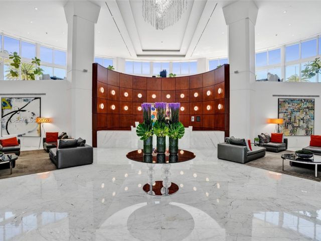 Apartment for sale  Unit #2101 - photo 7534576