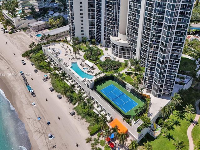 Apartment for sale  Unit #2101 - photo 7534578