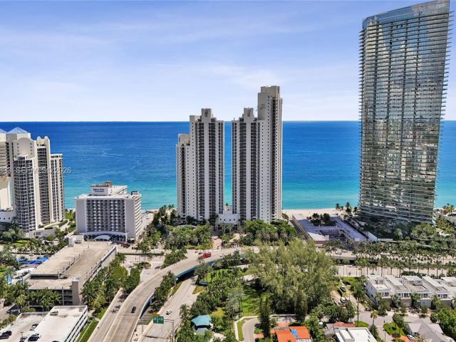 Apartment for sale  Unit #2101 - photo 7534584