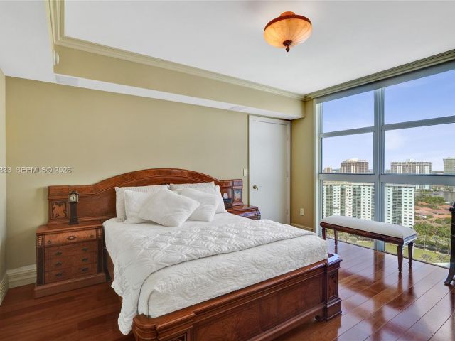 Apartment for sale  Unit #2101 - photo 7534590