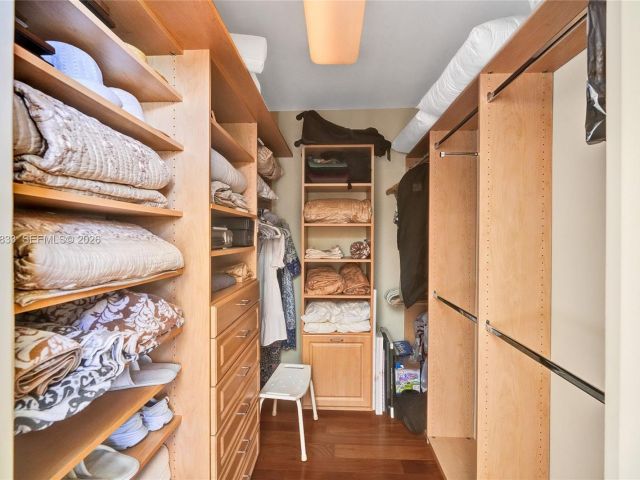 Apartment for sale  Unit #2101 - photo 7534592