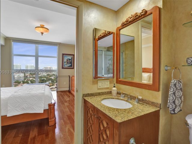 3-bedroom condo for sale in Sunny Isles Beach - 19111 Collins Ave 2101 - MondialRealty
