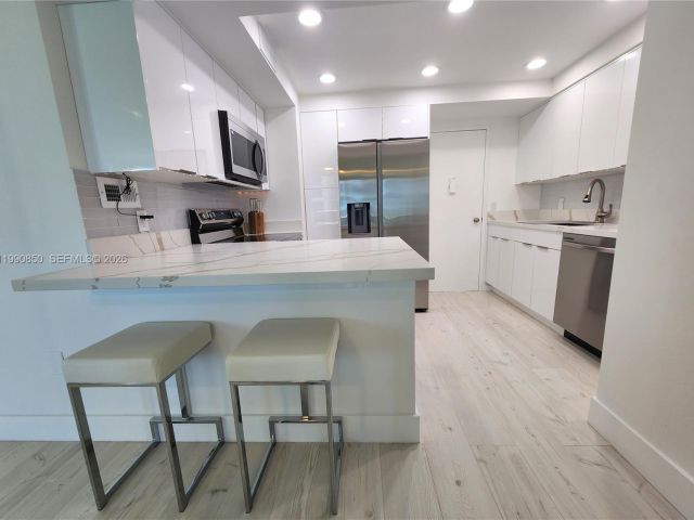 Apartment for rent  Unit #515 - photo 7534641