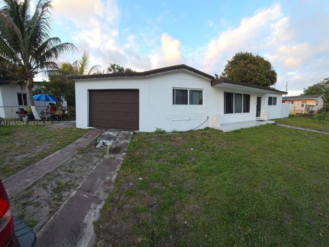 Home for sale at 2011 NW 178th St - photo 7533745