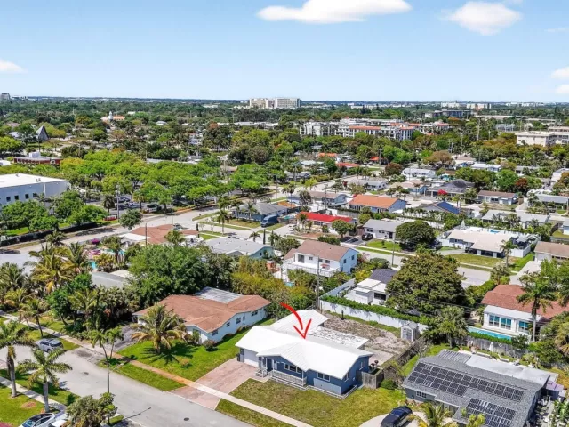 3-bedroom home for sale in Boca Raton - 257 SW 5th Street - MondialRealty