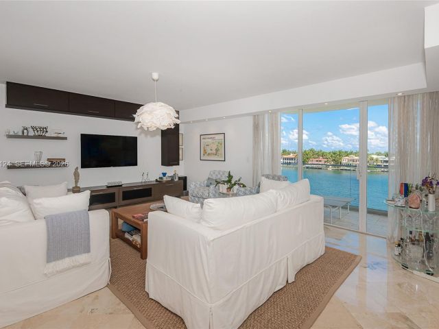 Apartment for sale  Unit #5E - photo 7534995