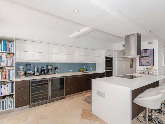 Apartment for sale  Unit #5E - photo 7535011