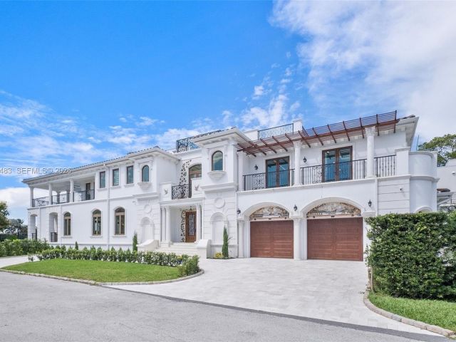 Home for sale at 919 92nd St - photo 7534059